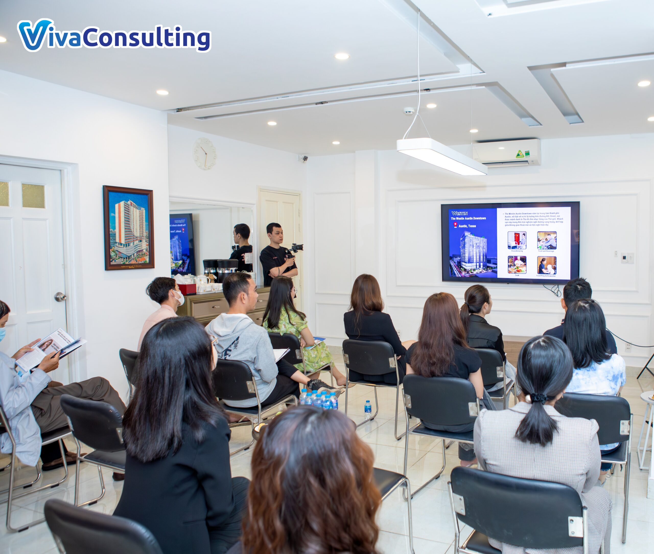 KHÁM PHÁ CƠ HỘI ĐỊNH CƯ MỸ TẠI COFFEE TALK TỪ VIVA CONSULTING SERVICE 5 5 2 scaled